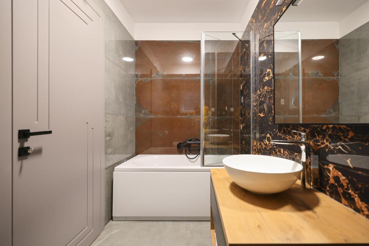 Rhapsody In Green - Luxury Villa In Zadar Crno 外观 照片